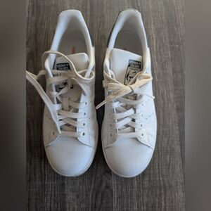 Stan Smith Adidas Women's Classic White Sneakers With Dark Blue Accents.